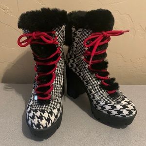 Jessica Simpson 6 1/2 black white houndstooth, fur-lined ankle booties heels